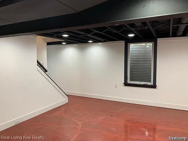 1639 Brentwood Dr — Photo 20