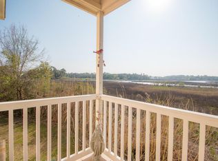 2421 Beachview Dr APT G2, Ocean Springs, MS 39564