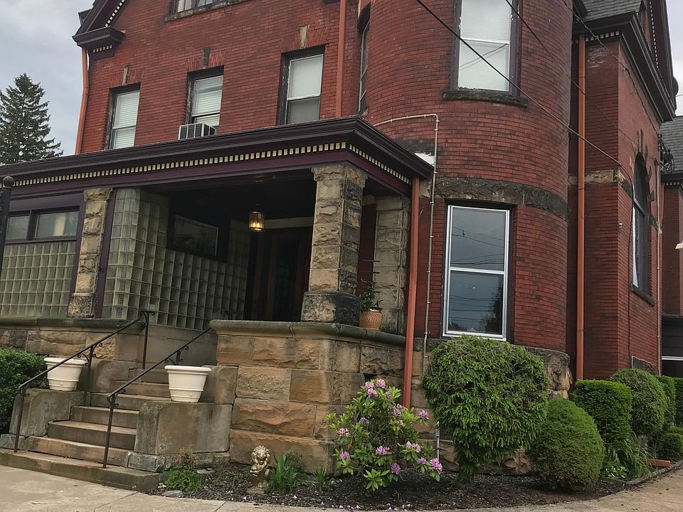 1st image of 551 W 8th St #1