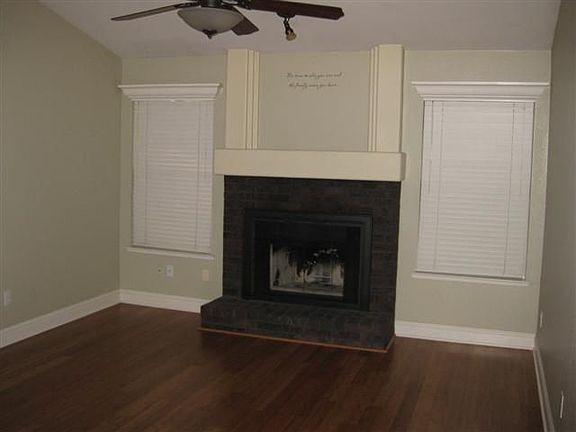 2nd image of 1347 Avenida Alvarado