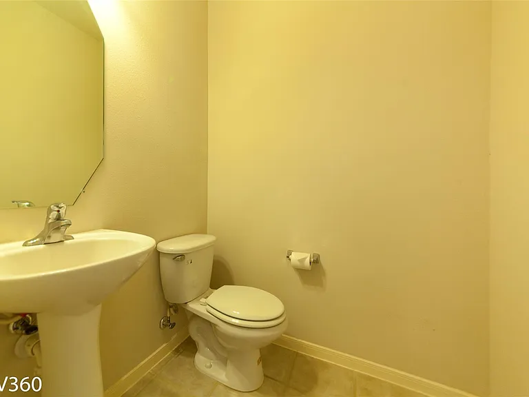 2943 Meadowglen Crst — Photo 13