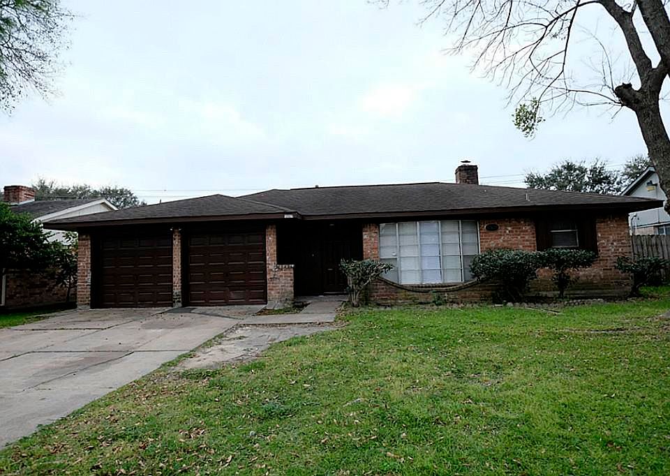 1st image of 12327 Shannon Hills Dr