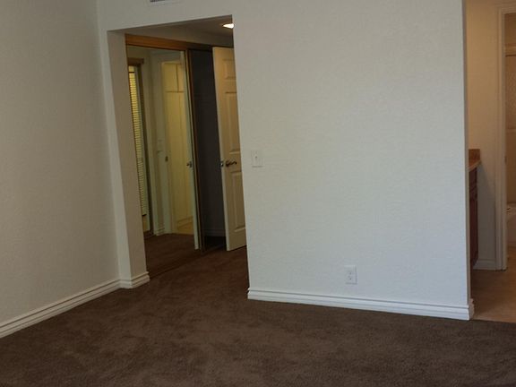 4th image of 1428 W Lemonwood Dr