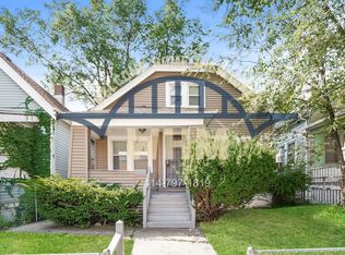 3215 W Auer Ave, Milwaukee, WI