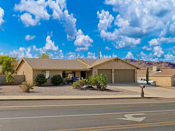3rd image of 3250 Oro Grande Blvd