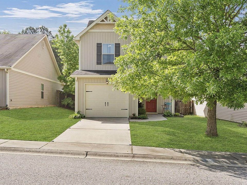 1st image of 1119 Sierra Ln