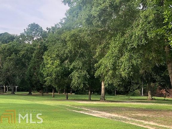 3rd image of 612 Pear Orchard Ln