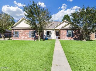 310 Deer Valley Ln, Carencro, LA 70520