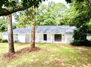 103 Braeburn Dr, Ocean Springs, MS 39564