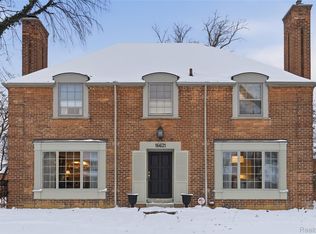 16621 Maumee St, Grosse Pointe Park, MI 48230
