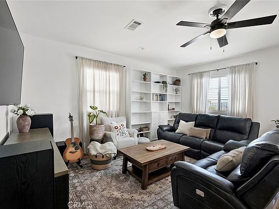5th image of 37318 Queen Anne Pl
