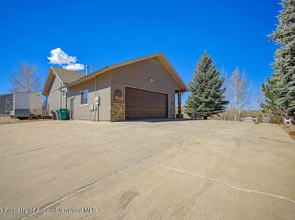 270 Harvest Dr, Hayden, CO 81639