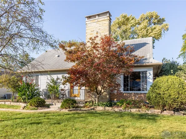 4111 Lefevre Dr, Dayton, OH 45429