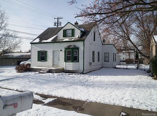 11627 Berwyn, Redford, MI