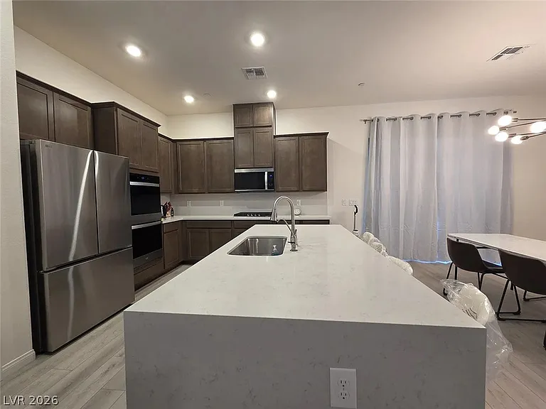 12434 Madison Park Pl — Photo 6
