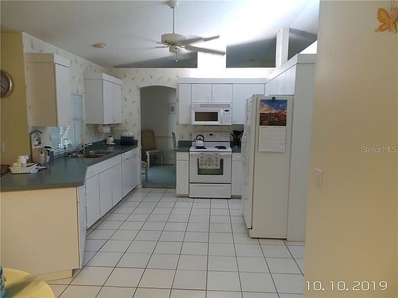 5th image of 3382 Branch Creek Dr