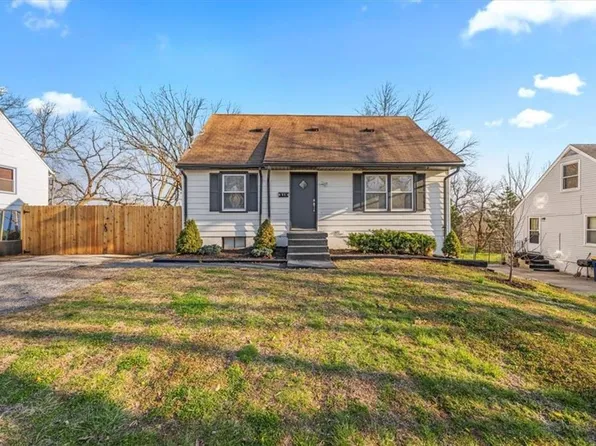 7409 E 50th St, Kansas City, MO 64129