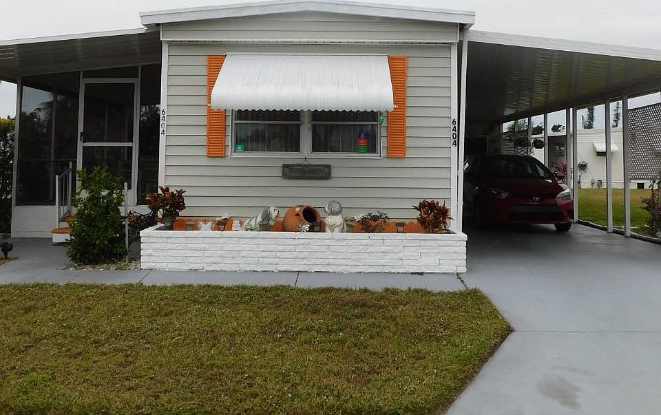 1st image of 6404 Honolulu Dr #198