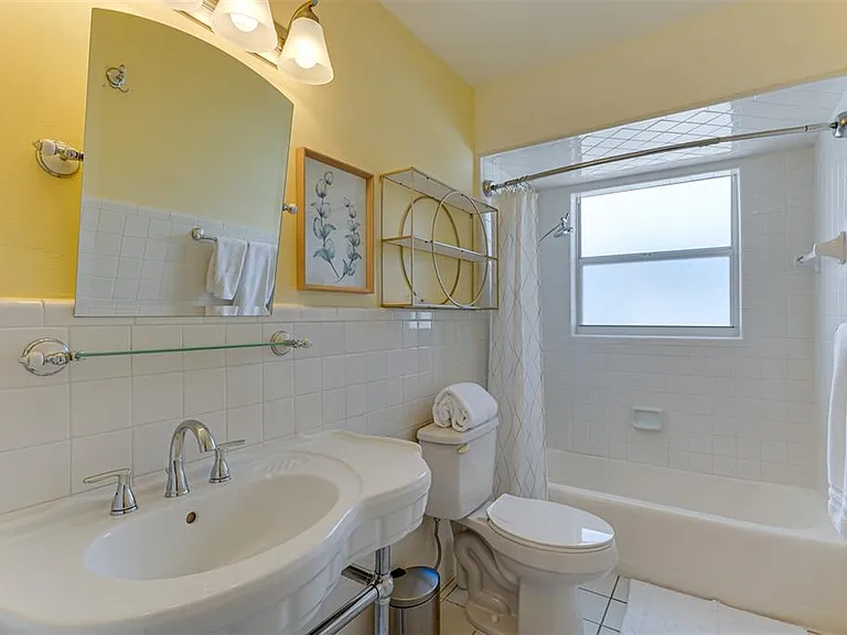 2363 Milford Cir — Photo 11