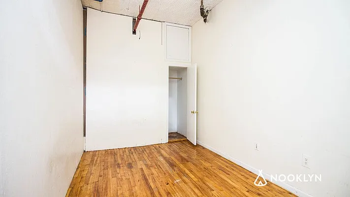 Rented by Nooklyn NYC LLC | media 63