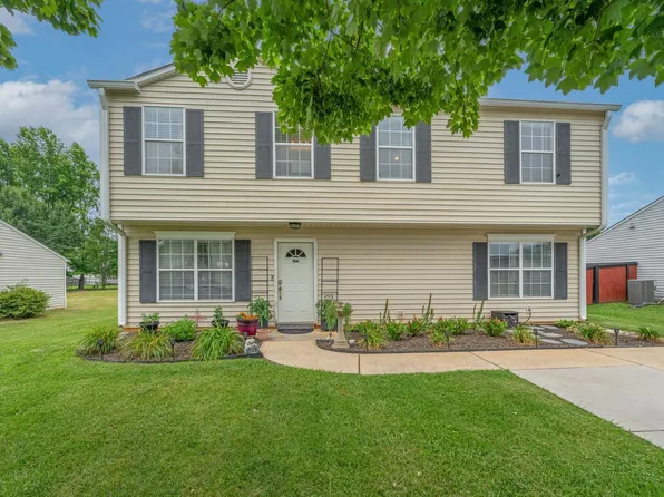 305 Tripmont Ct, Simpsonville, SC 29680