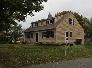 1104 Read St, Somerset, MA 02726