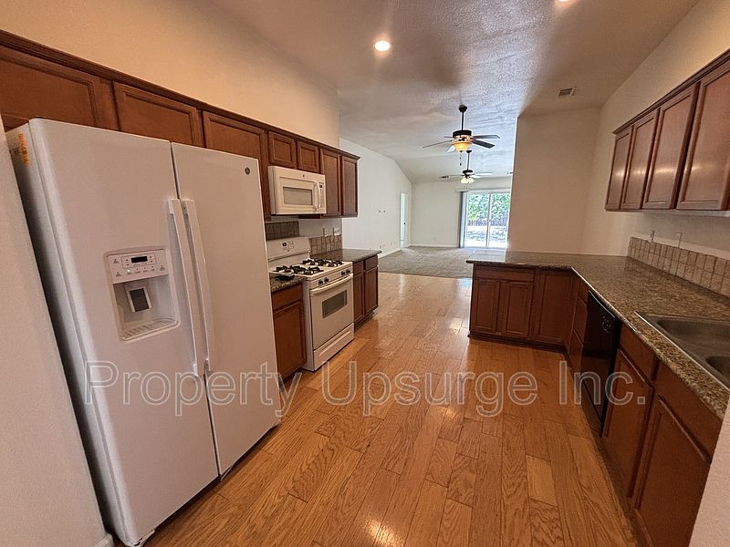 1st image of 3745 Silvario Ct