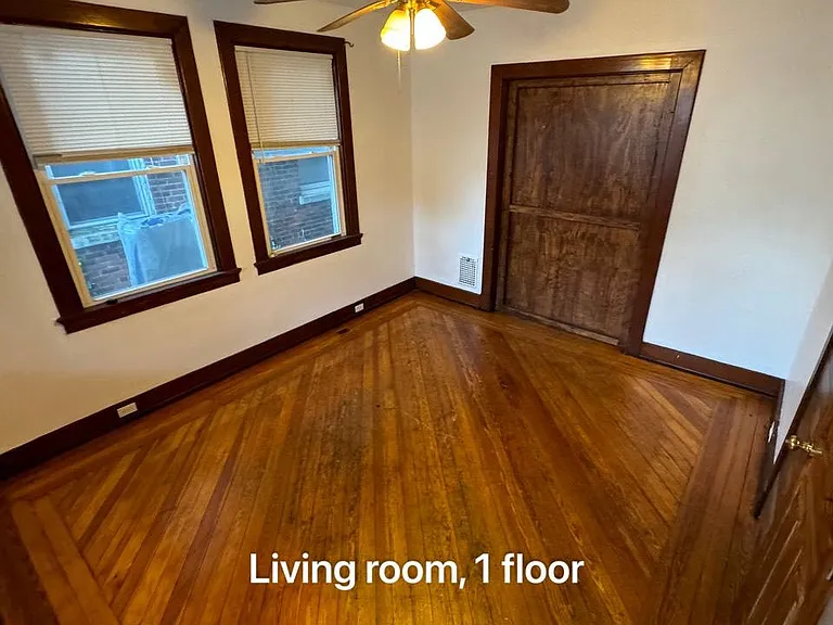 317 East Ave — Photo 3