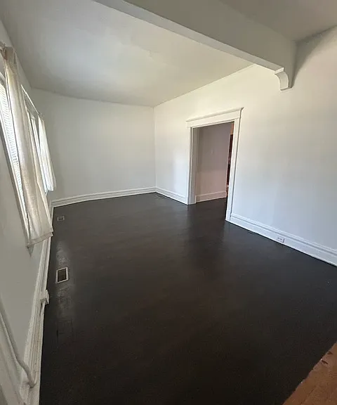 6007 Waterman Blvd — Photo 2