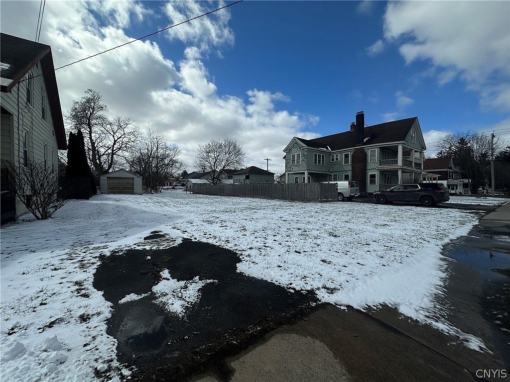 21 Whitesboro St 23, Yorkville, NY 13495 MLS S1527589 Zillow