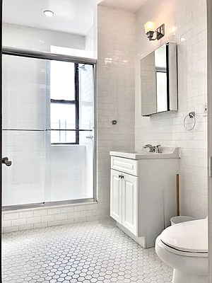 Rented by Matthew Gros-Werter, LREB  | media 27