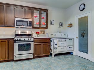 10075 Rocking Horse Ln, Redding, CA 96003