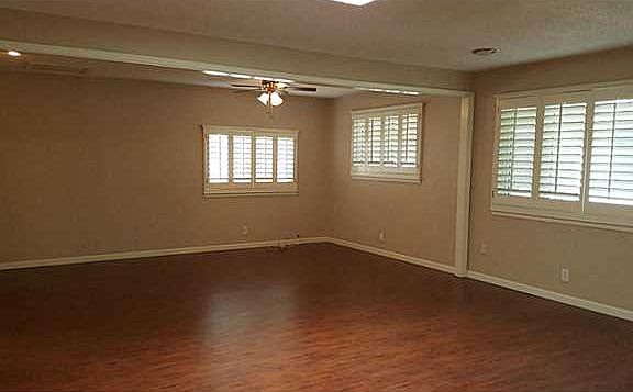 3rd image of 10206 Sugarberry Ave
