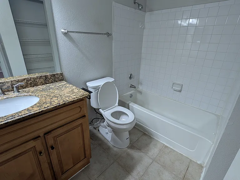 224 Afton Sq #301 — Photo 9