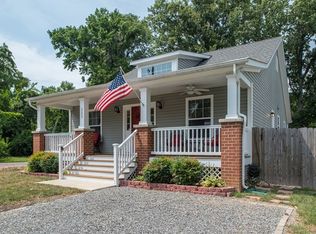 225 Longfellow Ave, Colonial Beach, VA 22443