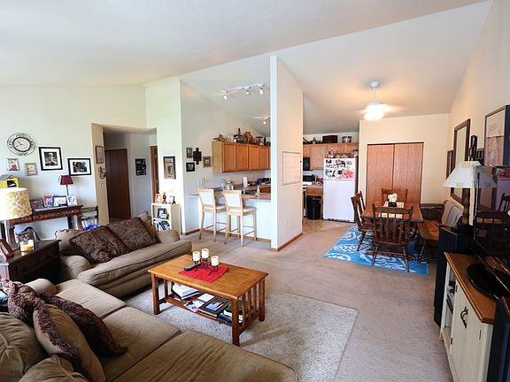 2nd image of N7762 Vicksburg Way APT E