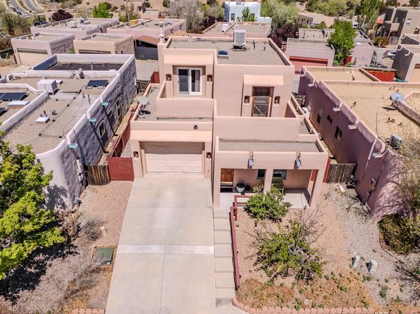6442 Cerros Grandes Dr, Santa Fe, NM 87507
