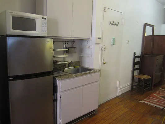 Rented by Anna Pastoressa, LREB | media 7