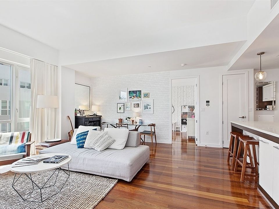 1st image of 125 N 10th St APT N4d