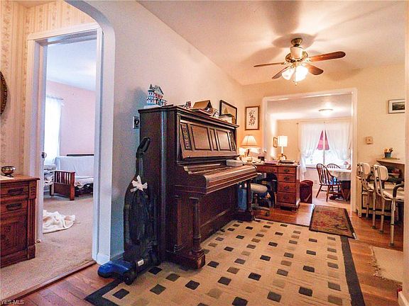 5th image of 20265 Orchard Grove Ave