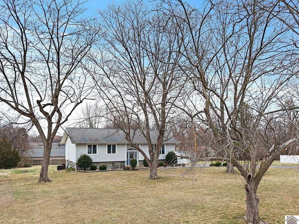 1st image of 151 Rebecca Ln
