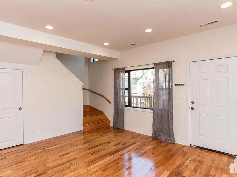 1722 N Artesian Ave #CH2 — Photo 31