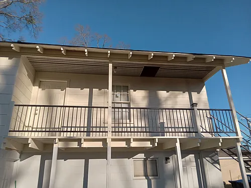 207 E Grand Ave #A Photo 1