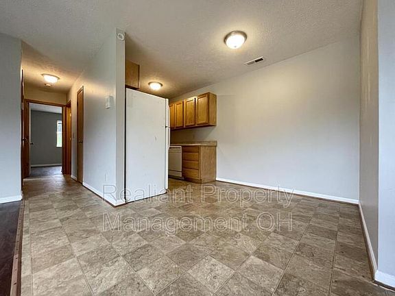 3rd image of 120 Revere Ave Unit 3