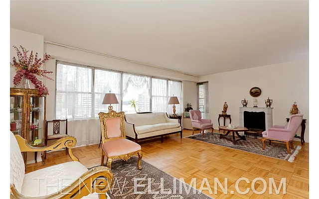 Sold by Douglas Elliman | media 8