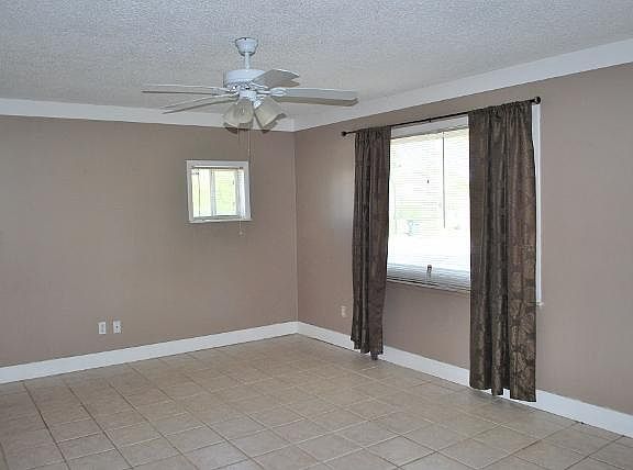 4th image of 1824 N Vista St #1824