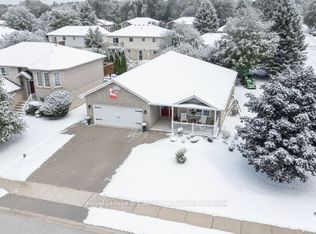 477 Buckby Ln, Saugeen Shores, ON N0H2C1