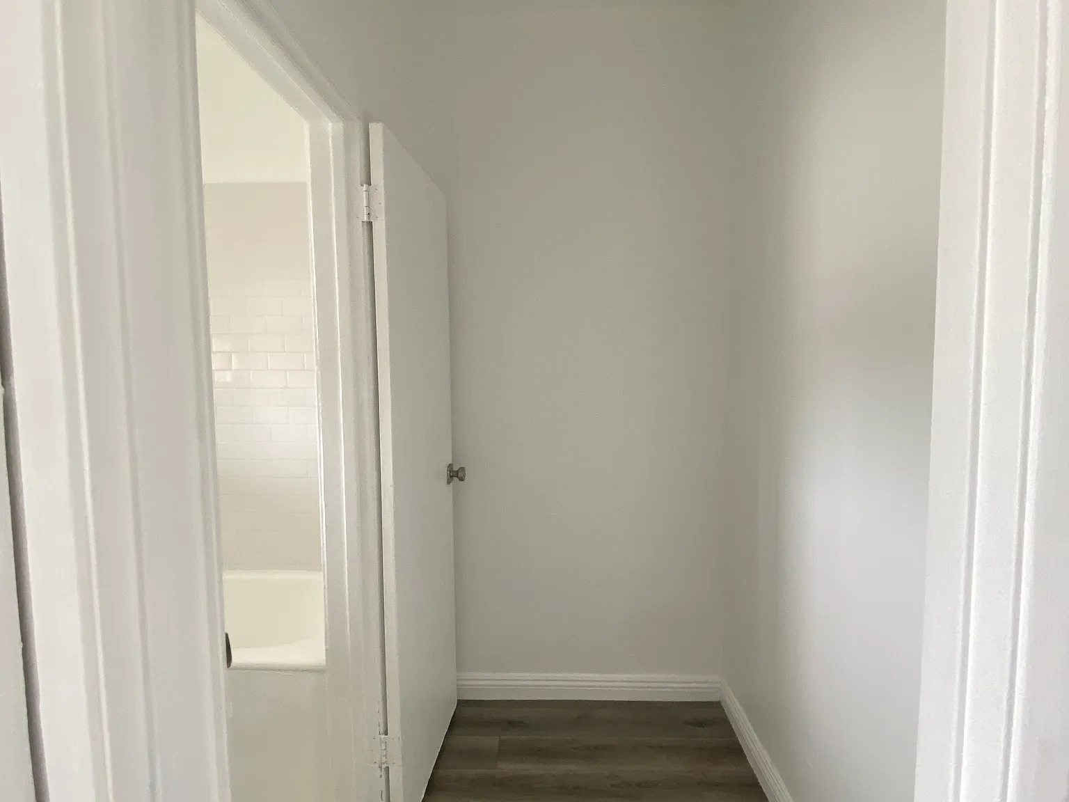Studio, 600 sqft, $1,800 — Photo 4