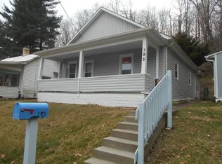 195 Saint John St, Nelsonville, OH 45764