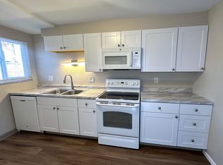 943 S Utica St, Denver, CO 80219